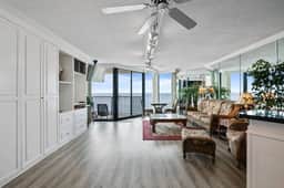 Be in A Beach Daze! W/ Amazing Panoramic Views!