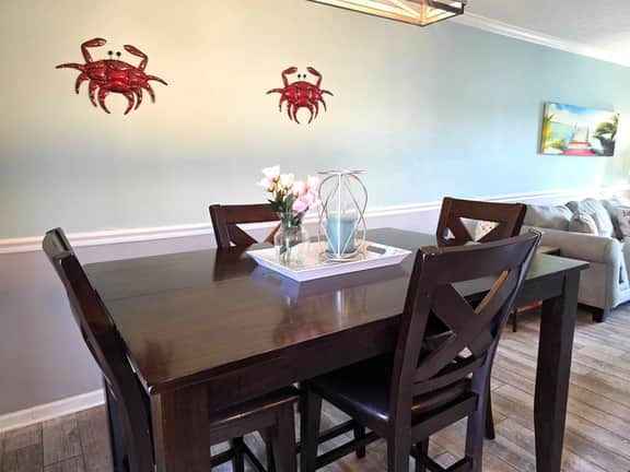 Breezy Shores! 11- Pools & Family Amenities!