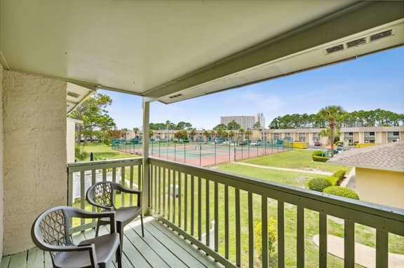 Beach A'Holic! Pool Out Back Door-Family Amenities